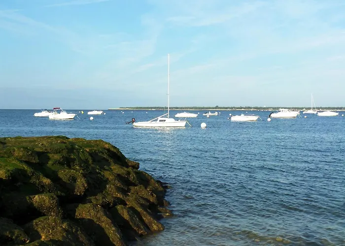 منتجع Camping Ares آريس