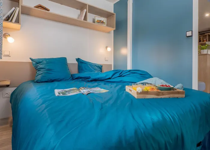 منتجع Camping Ares